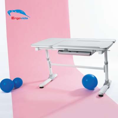 User-Friendly Operation Safety Standard Endorsement adjustable height children desk